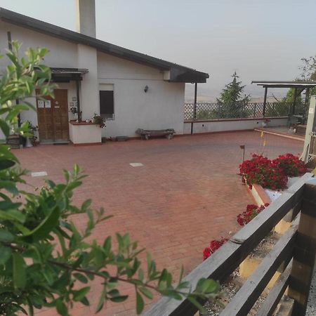 B&B Il Rifugio Кальтаниссетта Экстерьер фото